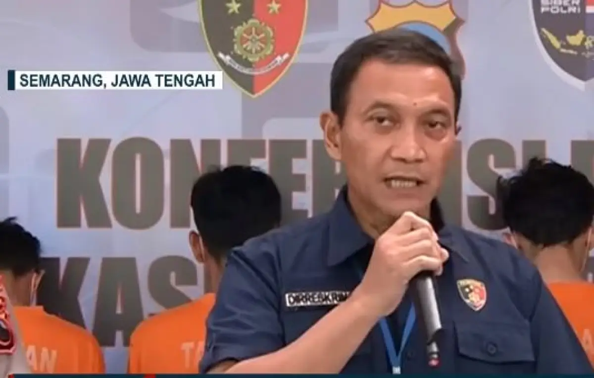 Fakta penipuan modus file APK di Jateng, Omzet capai miliaran rupiah (Sumber : Kompas TV)