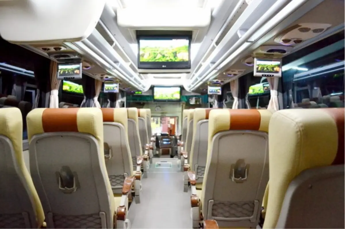 Ilustrasi | Daftar Harga Sewa Bus Ranggawisata Semarang, Wisata Ke Luar Kota Cuma Rp 1 Juta-an (Sumber : ranggawisata.com)