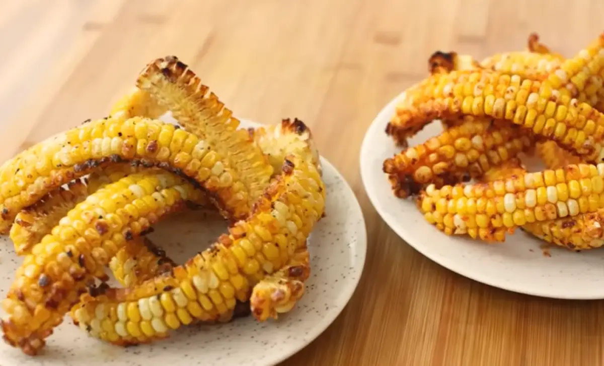 Cocok untuk Dijadikan Camilan di Hari Libur 17 Agustus 2023, Ini Resep Corn Ribs yang Lagi Viral (Sumber : YouTube/Devina Hermawan)