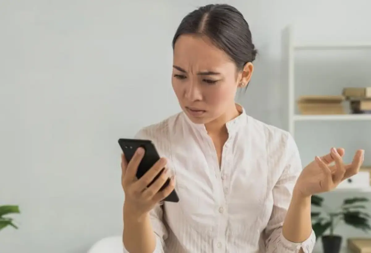 Ilustrasi | Apple Dituntut Gara-gara iPhone Lemot, Bayar Denda ke Pengguna Hingga Rp 7,6 Triliun (Sumber : Freepik)