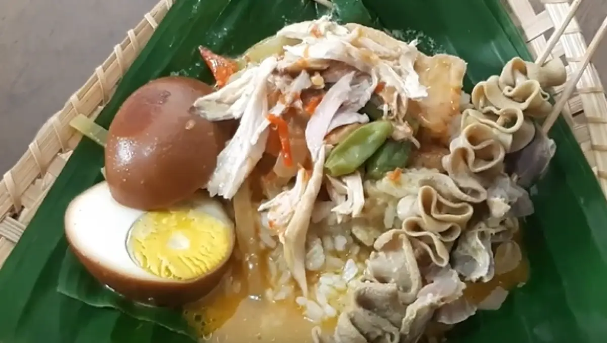Resep Nasi Ayam Semarang (Sumber : YouTube/Dapoer Lestari)