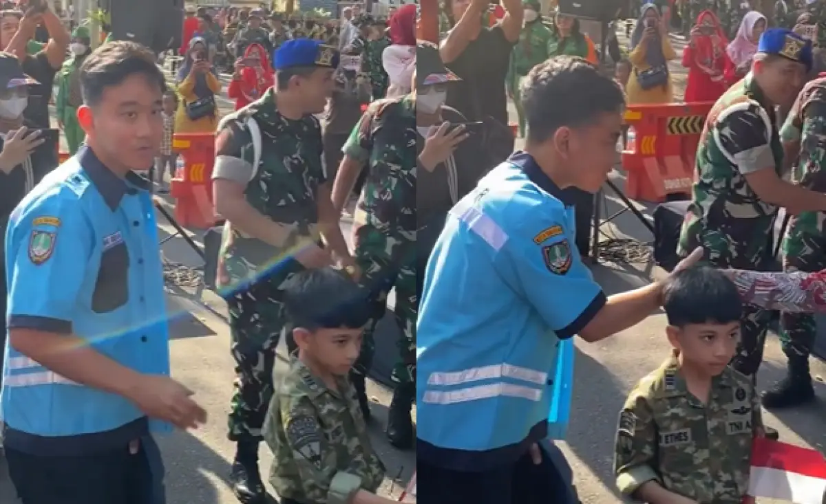Gibran Rakabuming cosplay jadi juru parkir, Jan Ethes pakai seragam TNI di Pawai Pembangunan Kota Solo, Jumat 18 Agustus 2023. (Sumber : Instagram @solonyaman)