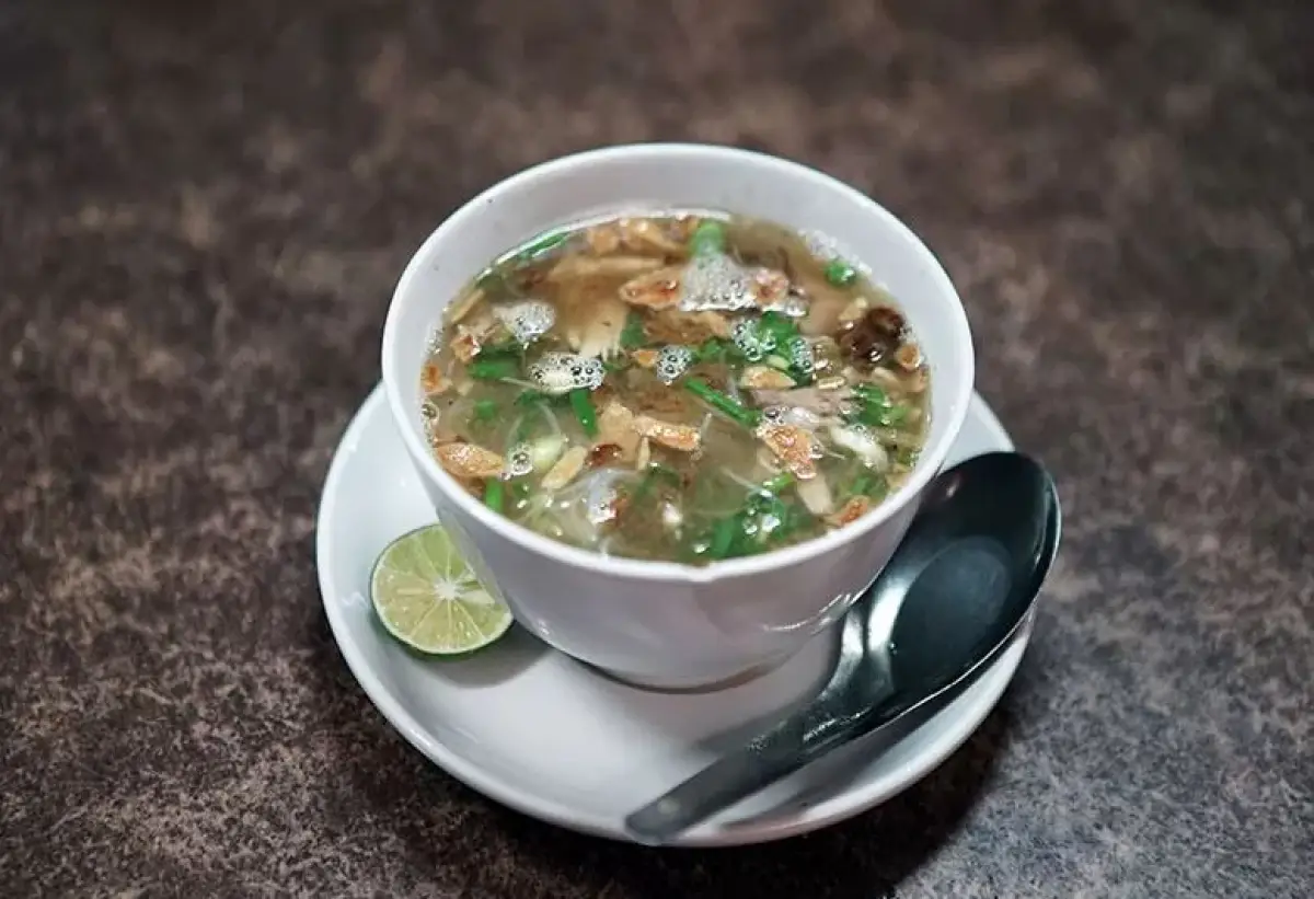 mengenal soto bangkong yang dikunjungi Anies Baswedan di Semarang (Sumber : sotoayambangkong.com)