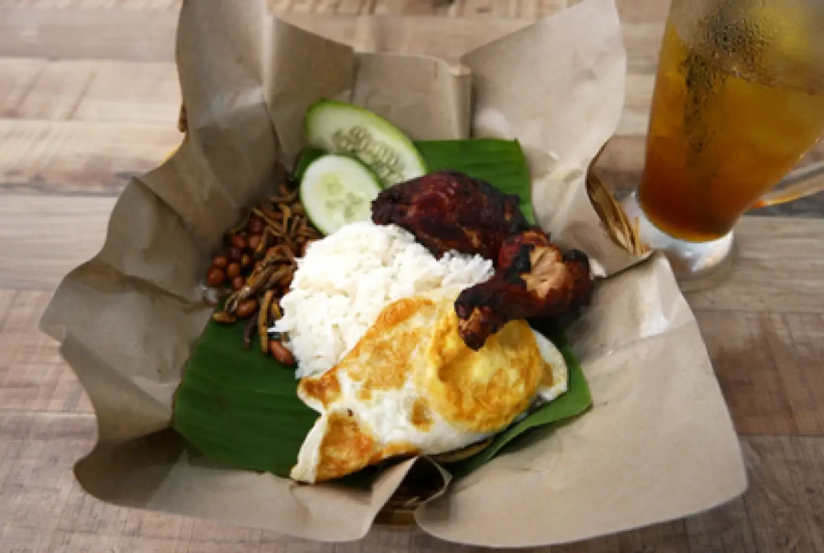 Ilustrasi nasi uduk (Sumber : Pixabay/@multifacetedgirl)