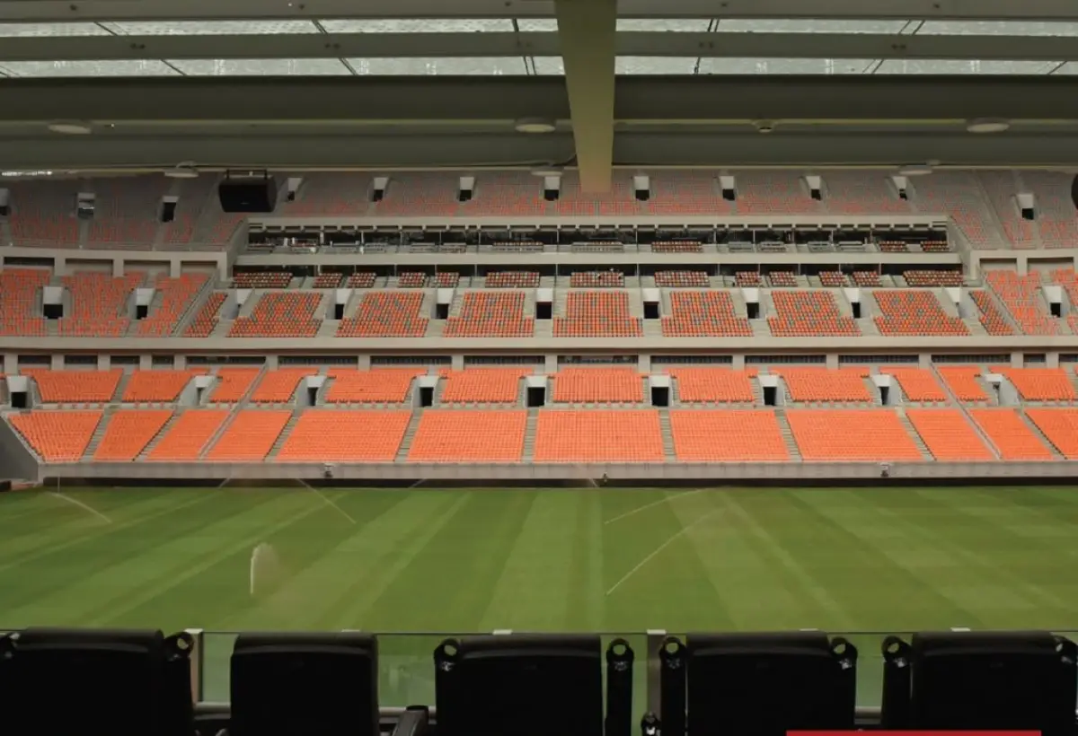 JIS Sempat Tergenang, FIFA Tetap Puji Rumputnya (Sumber : Instagram/jakintstadium)