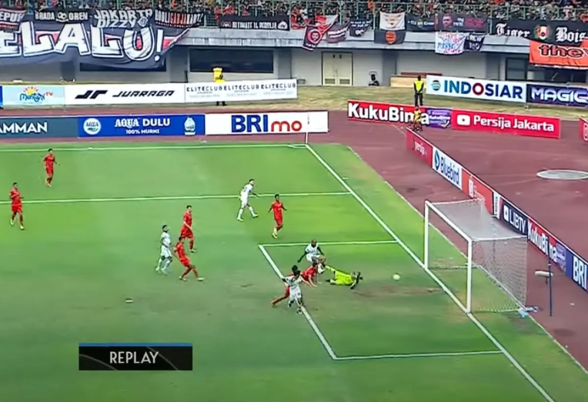 Persija Jakarta bermain imbang 1-1 dengan Persib Bandung. (Sumber : YouTube/Indosiar)