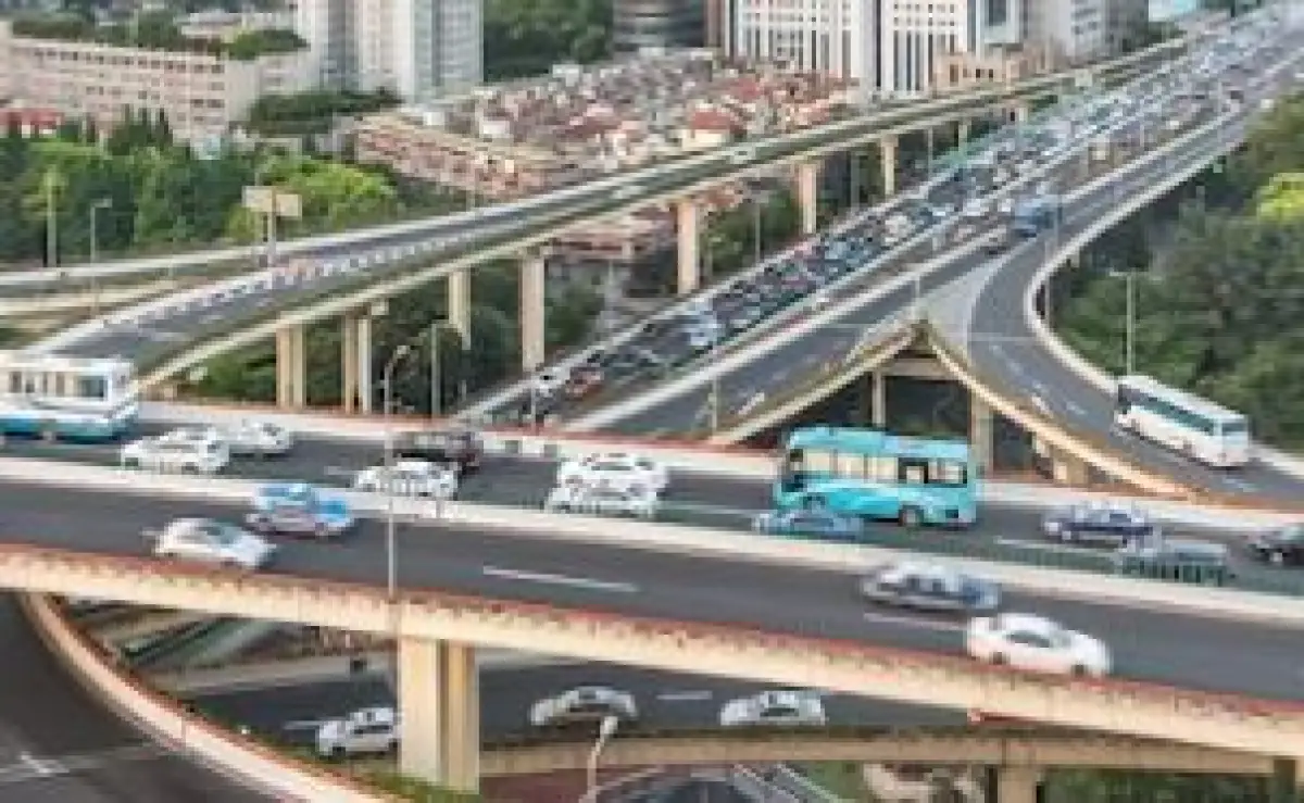 Ilustrasi | 29 Jalan Jakarta Berlakukan Sistem Buka Tutup Sampai 7 September 2023 (Sumber : Freepik/fanjianhua)