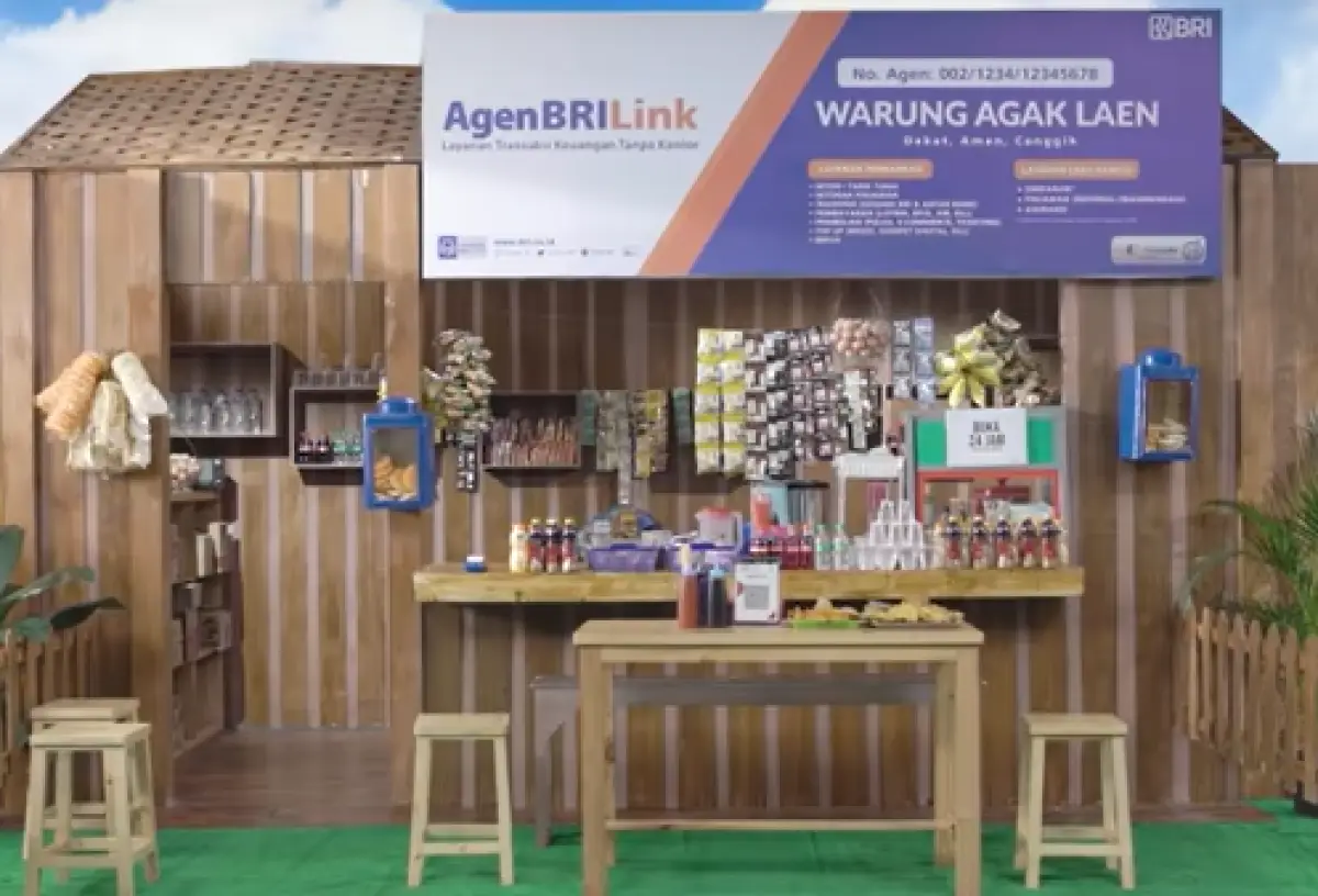 Ilustrasi agen BRILink (Sumber : YouTube/Warung Agak Laen)