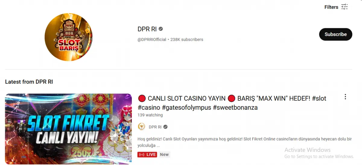 Akun YouTube DPR RI diretas jadi live streaming game judi online (Sumber : Tangkapan layar YouTube/@DPRRI)