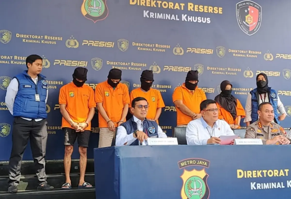 Polisi ungkap industri film porno, tangkap lima tersangka. (Sumber : PMJNews)