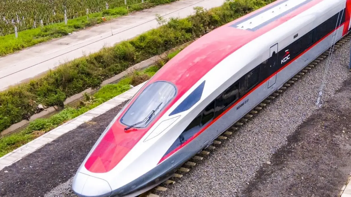 Proyek Kereta Cepat Baru: Jakarta - Surabaya Cuma Butuh 3,5 Jam (Sumber : Instagram @keretacepat_id)
