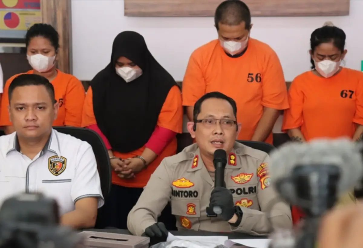 Polres Metro Jakarta Selatan berhasil mengungkap kasus pesta seks "orgy" di sebuah apartemen di daerah Semanggi, Jakarta Selatan. (Sumber : PMJNews)