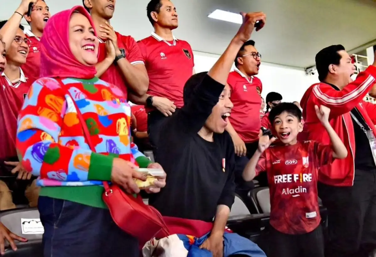 Presiden Jokowi jadi saksi sejarah kemenangan Timnas Indonesia U-23 lawan Turkmenistan. 2-0. (Sumber : Instagram/jokowi)