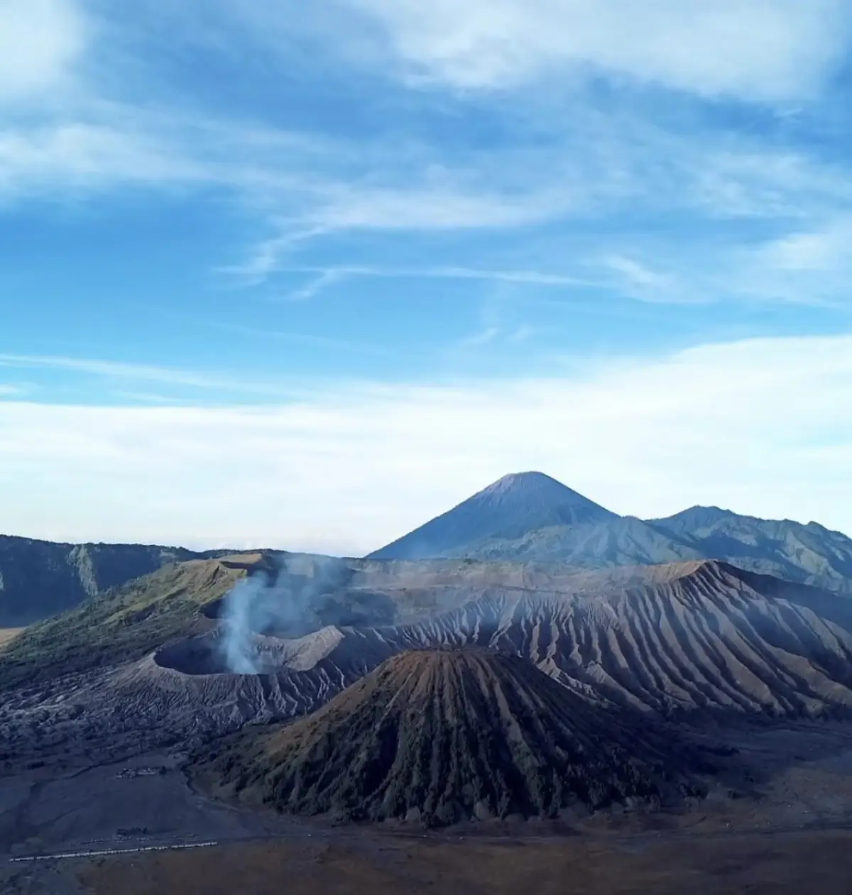 Gunung Bromo kembali diserbu ratusan wisatawan usai kebakaran gar-gara flare (Sumber : instagram @explorebromo)