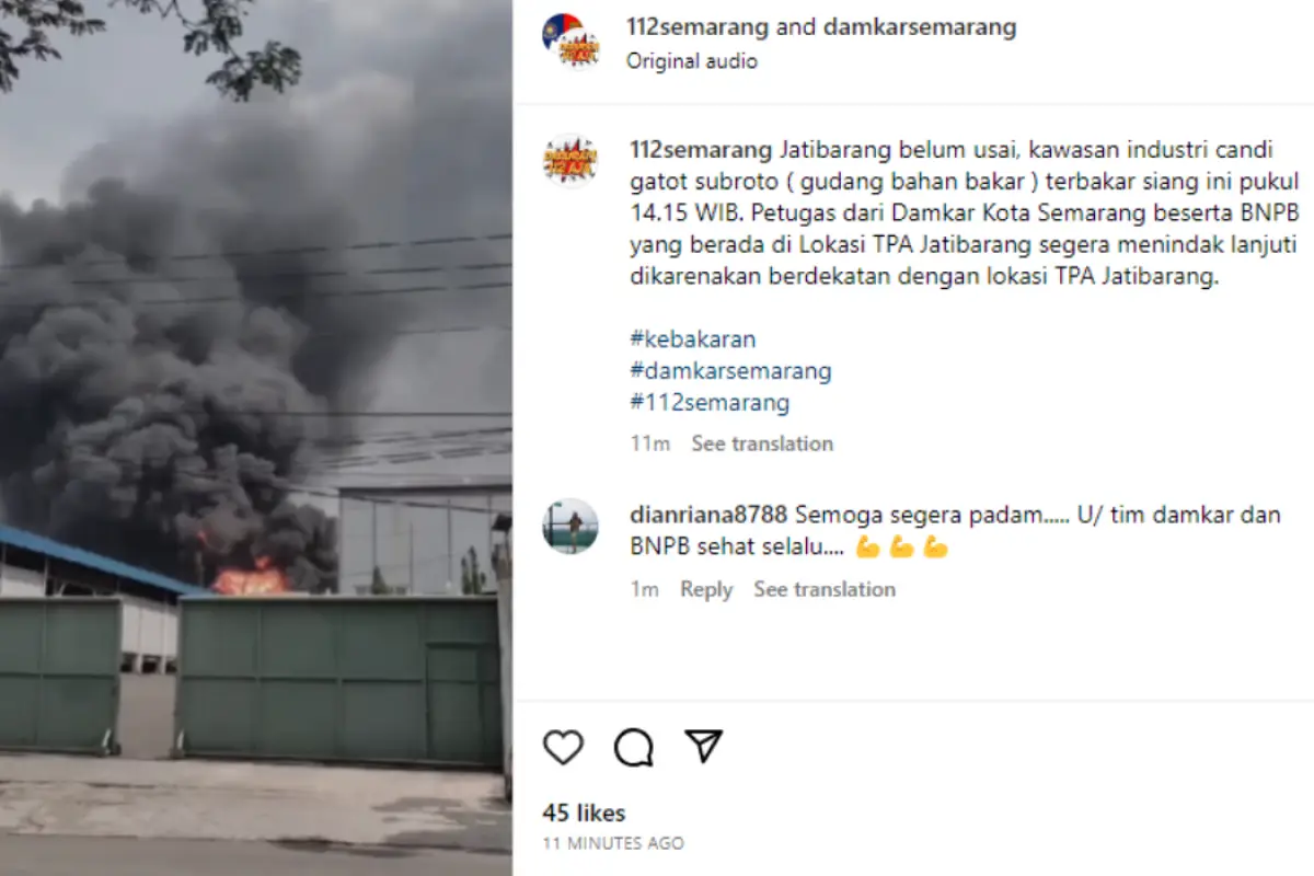 Kebakaran gudang di kawasan industri Candi, Jatibarang, Semarang. (Sumber : Instagram/112semarang)