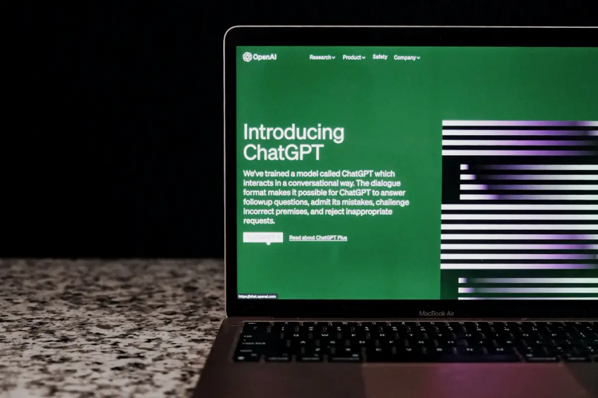 Ilustrasi | Fitur baru chatGPT input suara dan gambar. (Sumber : Pexels/Airam Dato-on)