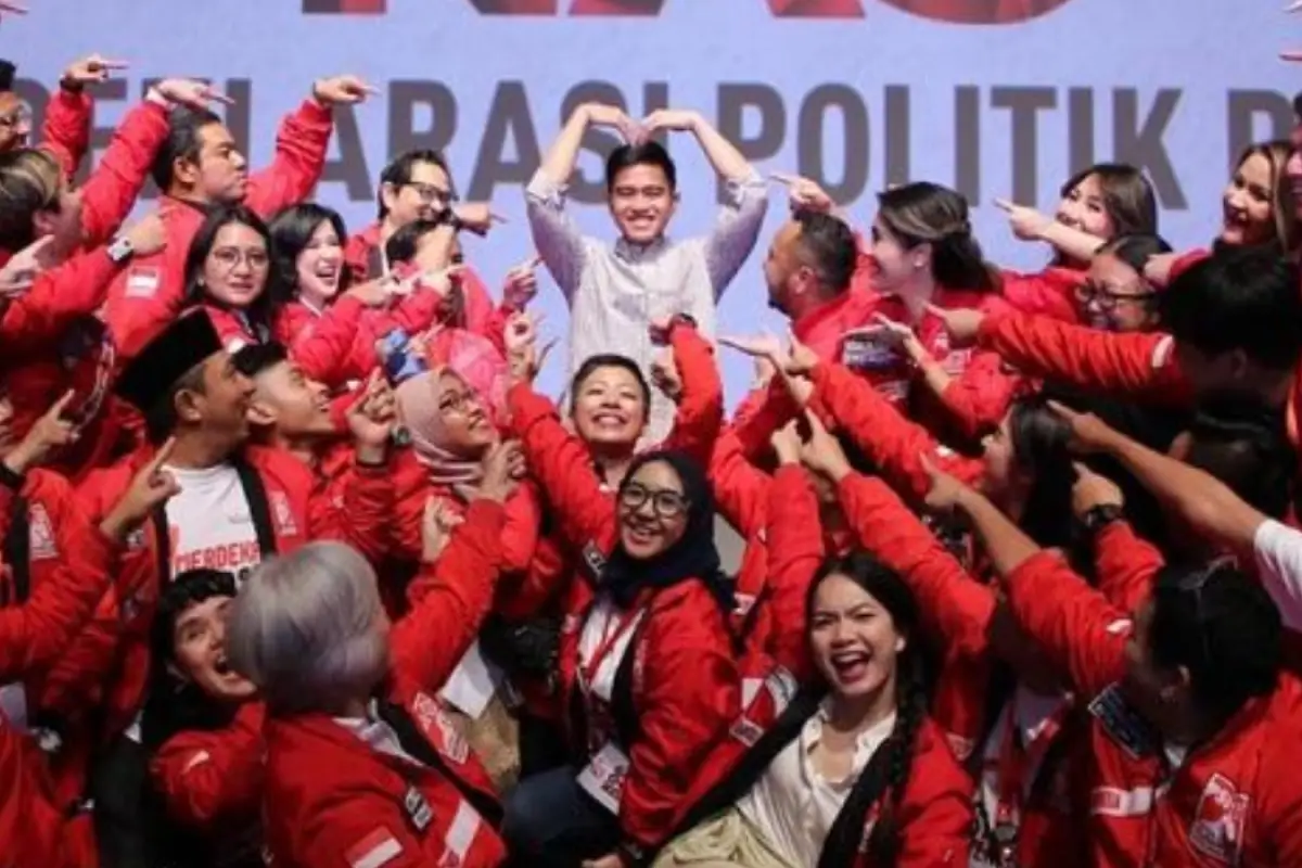 Kaesang resmi dilantik sebagai Ketua Umum PSI. (Sumber : Instagram/psi_id)