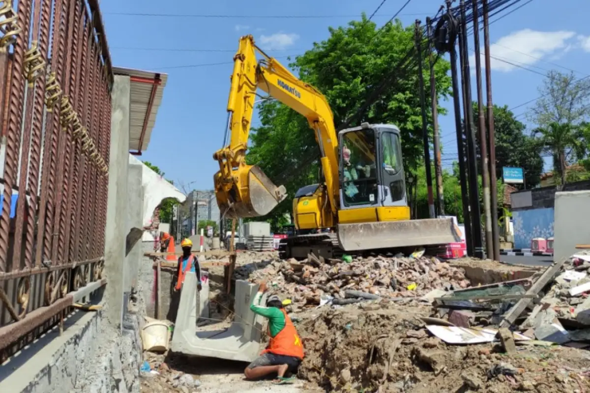 Pelebaran Jalan Veteran Semarang ditarget rampung awal Desember 2023. (Sumber : Pemkot Semarang)