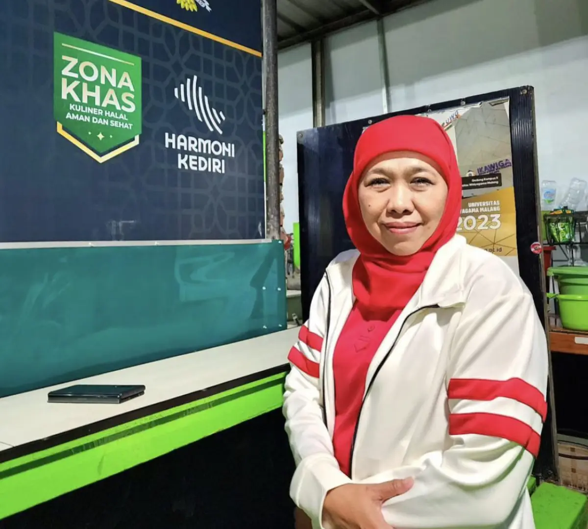 Khofifah Indar Parawansa, sosok yang disebut masuk radar PDIP untuk dampingi Ganjar di Pilpres 2024 (Sumber : instagram @khofifah.ip)