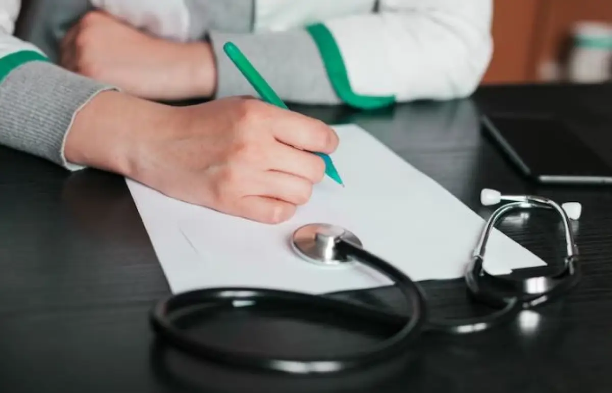 Ilustrasi | Ini Rumah Sakit yang 8 Dokternya Dipolisikan Atas Dugaan Malpraktik (Sumber : Freepik)