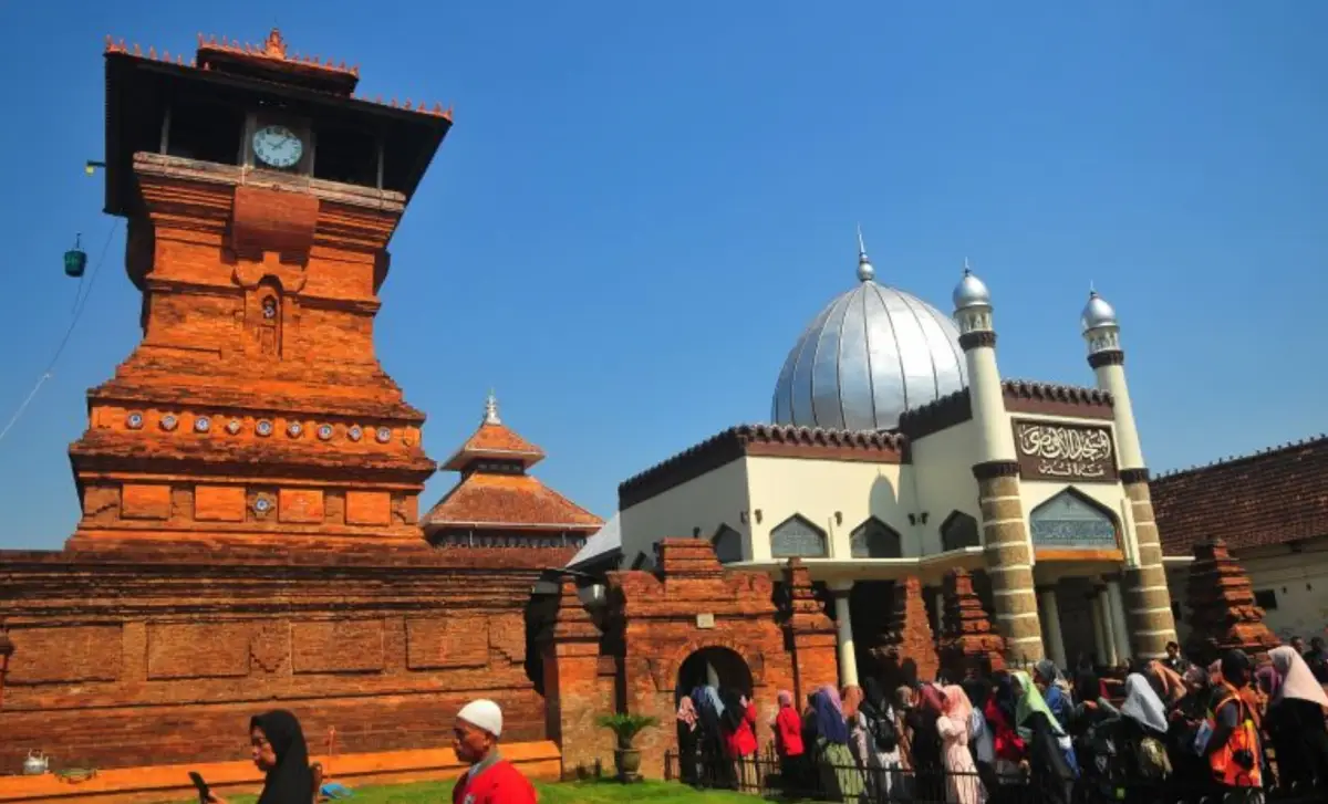 Wisata Kabupaten Kudus (Sumber : antara)