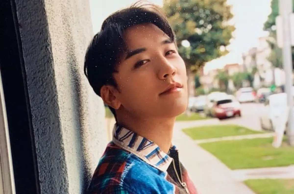 Mantan member BIGBANG, Seungri, yang dikabarkan liburan ke Bali setelah bebas dari penjara. (Sumber : Instagran @seungriseyo)