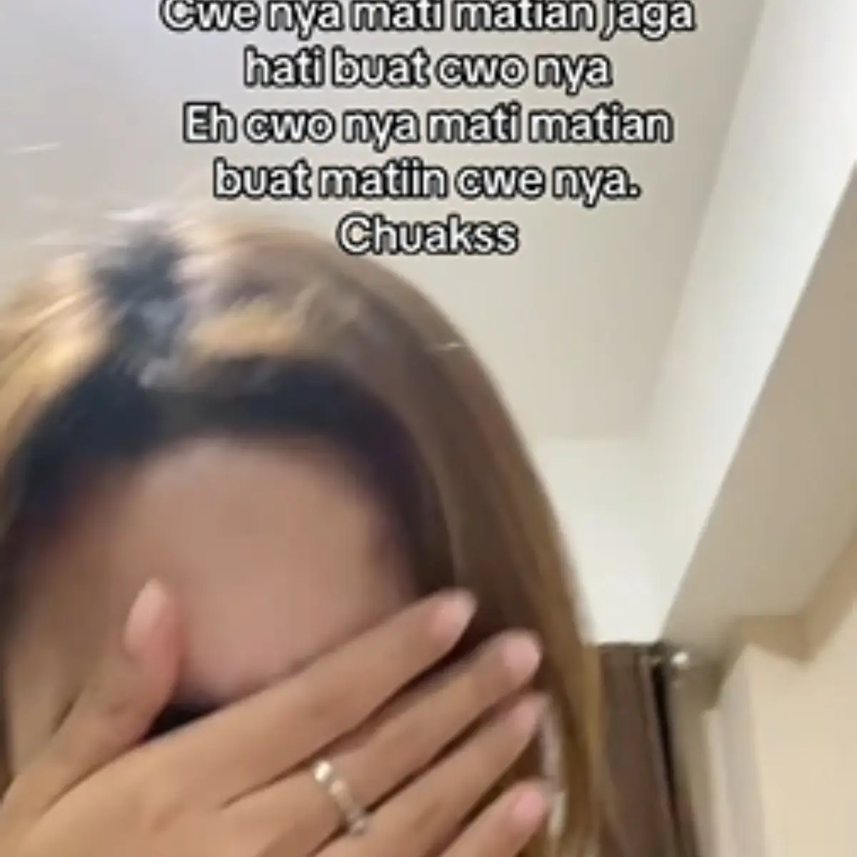 Curhat Terakhir Dini Sera Afrianti Sebelum Tewas di Tangan Pacar, Publik Sebut Firasat (Sumber : TikTok/@bebyandine)