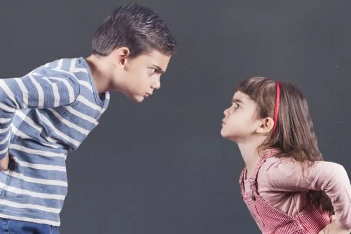 Fakta tentang anak kedua yang disebut lebih mandiri dari anak pertama. (Sumber : Freepik)