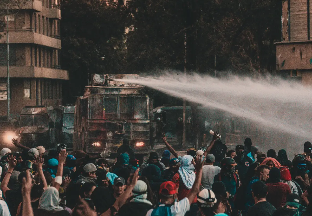 Ilustrasi | Konsumsi konten kekerasan bisa sebabkan anak agresif hingga memiliki gangguan kesehatan mental. (Sumber : Pexels/Jorge Soto Farias)