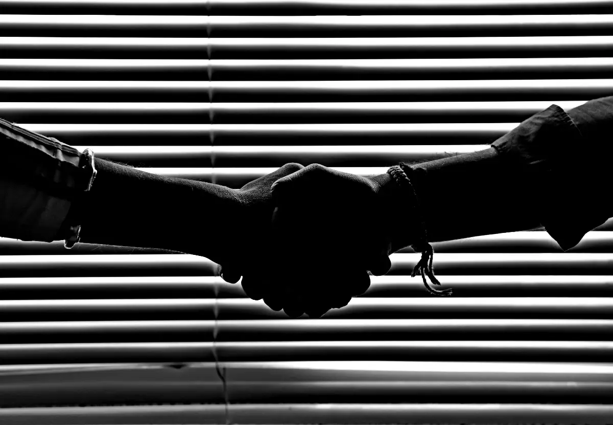 Ilustrasi | Ciri kepribadian orang yang dapat dipercaya. (Sumber : Pexels/Savvas Stavrinos)