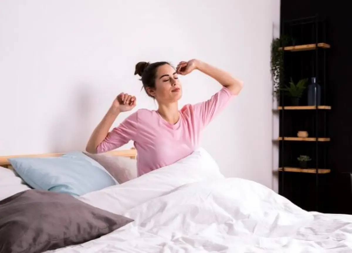 ilustrasi : manfaat bangun pagi untuk kesehatan (Sumber : freepik)