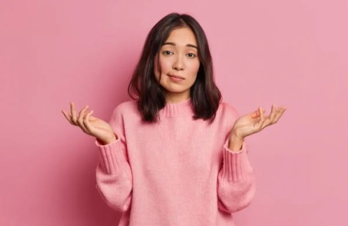 Ilustrasi | Zodiak yang Paling Jutek dan Cuek (Sumber : Freepik/wayhomestudio)