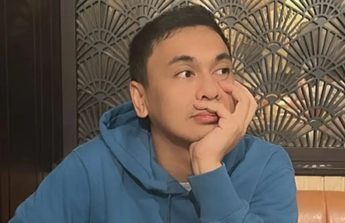 cara Hidup Minimalis ala Raditya Dika (Sumber : instagram.com/raditya_dika)