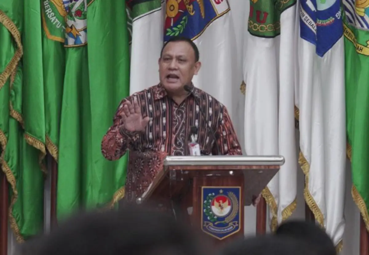 Wakil Ketua KPK, Alexander Marwata mengungkapkan Firli Bahuri masih menjabat ketua KPK dan menjalankan tugas seperti biasa setelah ditetapkan tersangka. (Sumber : KPK)