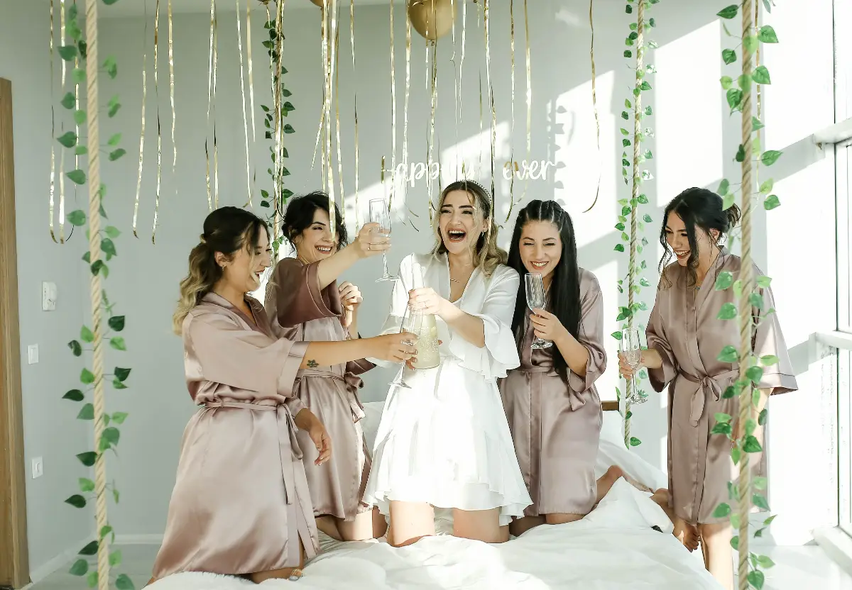 10 karakteristik yang membuat seseorang disukai oleh semua orang. (Sumber : Pexels/Melike Benli)