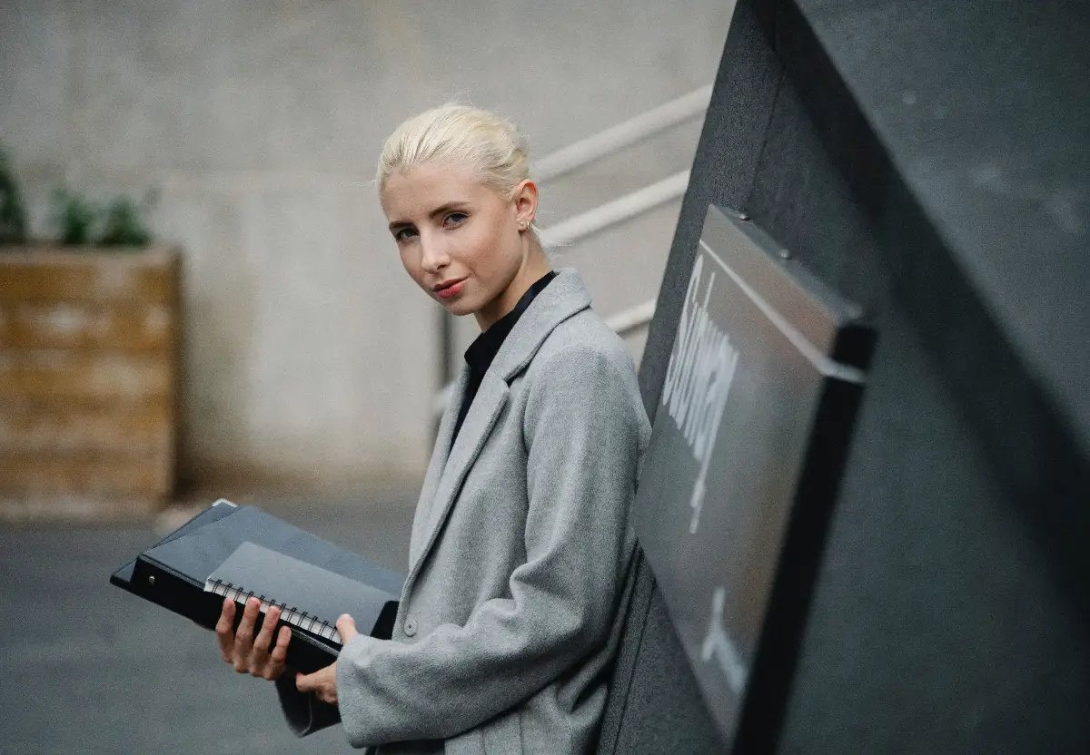 9 langkah mudah meningkatkan kepercayaan diri. (Sumber : Pexels/Sora Shimazaki)