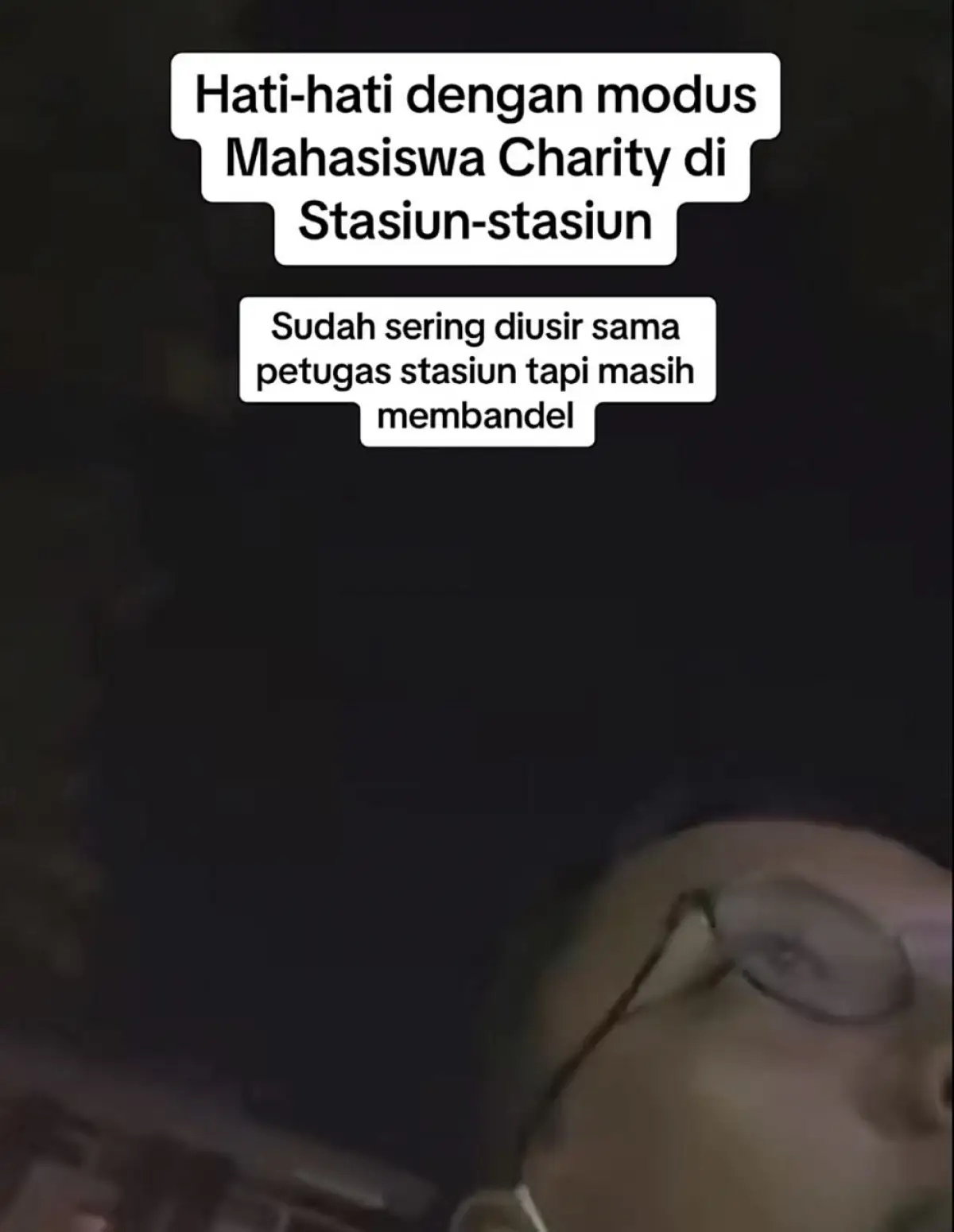 Seorang petugas KAI bongkas modus penipuan charity di Bandung (Sumber : TikTok @roeswantara)