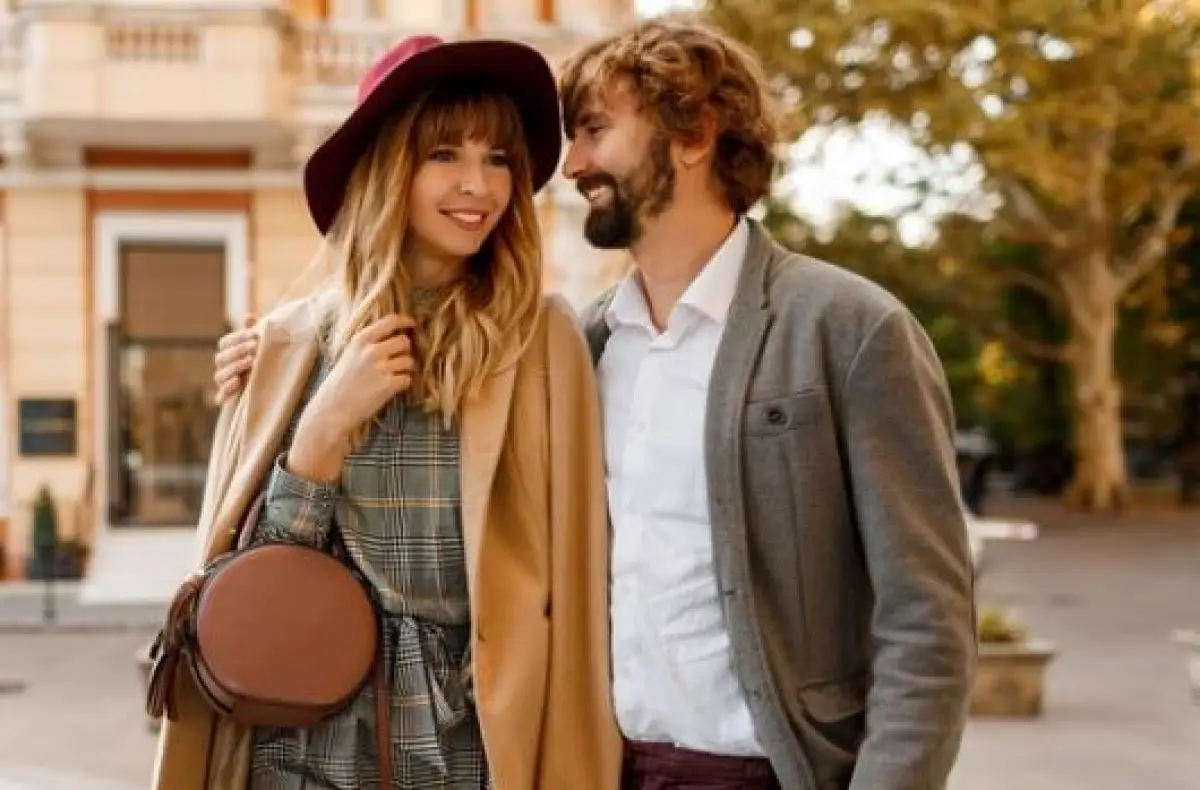 Ilustrasi | Ciri pasangan manipulatif (Sumber : Freepik/svetlanasokolova)