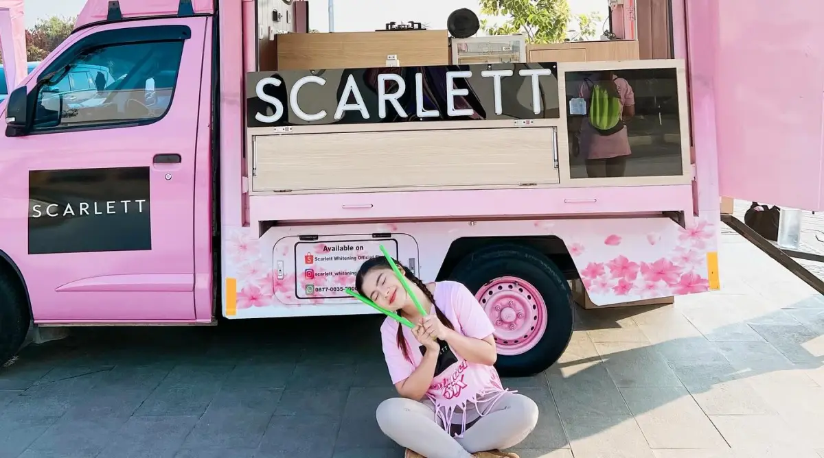 Felicya Angelista dianggap blunder soal Gaza, toko skincare-nya, Scarlett Whitening, kena imbas dibom rating bintang 1. (Sumber : Instagram @felicyangelista_)