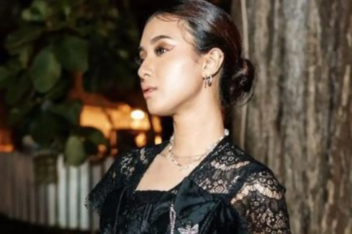 Rahmania Astrini, penyanyi pembuka konser Coldplay di Jakarta (Sumber : instagram.com/rahmaniaastrini)