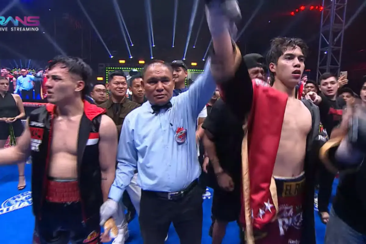 El Rumi memenagkan duel tinju melawan Jefri Nichol dengan skor tipis di Superstar Knockout. (Sumber : YouTube/Rans Entertainment)