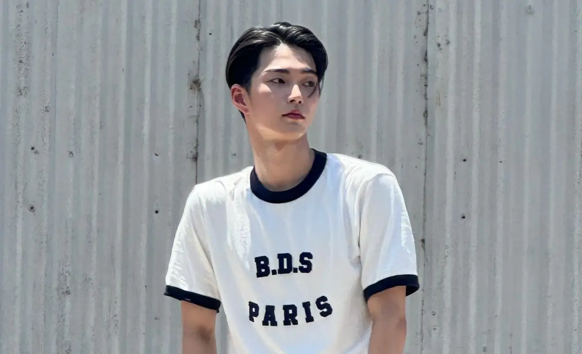 Seunghan RIIZE membagikan surat tulisan tangannya setelah agensi mengumumkan rencana hiatusnya selama beberapa wakut ke depan padahal baru debut. (Sumber : Instagram @riize_official)