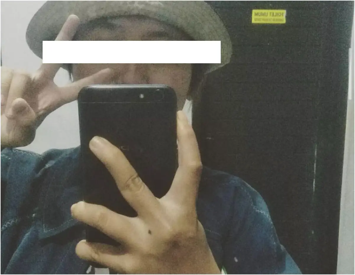 sosok mahasiswi yang diduga bunuh diri tabrakan diri ke kereta api di Sragi (Sumber : instagram @sindinant2)