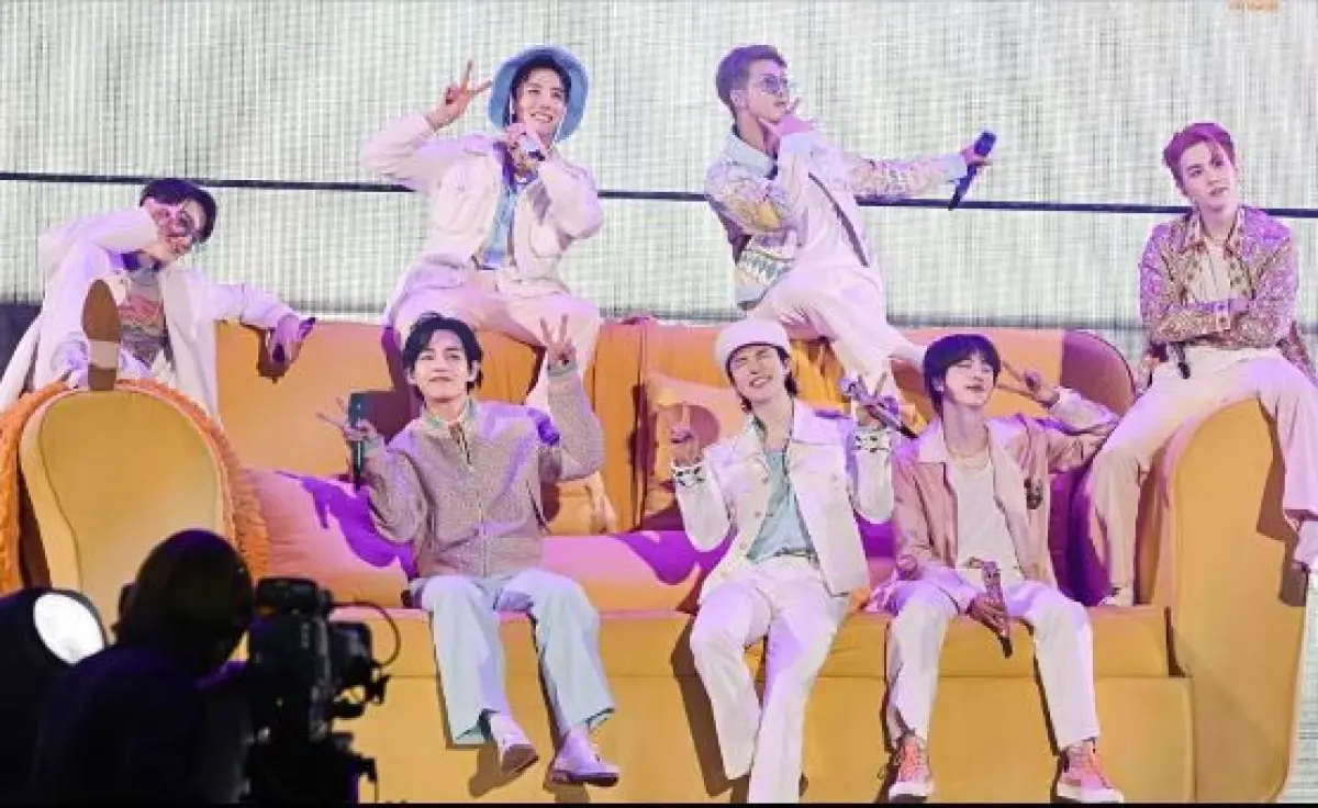 BTS Kembali Bawa Pulang Daesang di MAMA Awards 2023 (Sumber : instagram.com/officialkvibes)