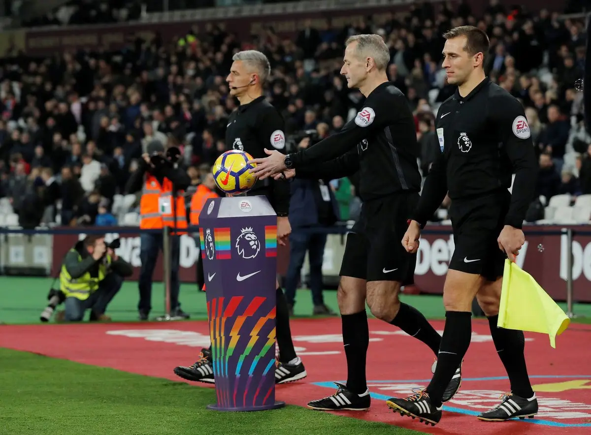 Laga Premier League Tampilkan Berbagai Ornamen Pelangi Sebagai Bentuk Dukungan LGBTQ+ (Sumber : x.com/@idextratime)