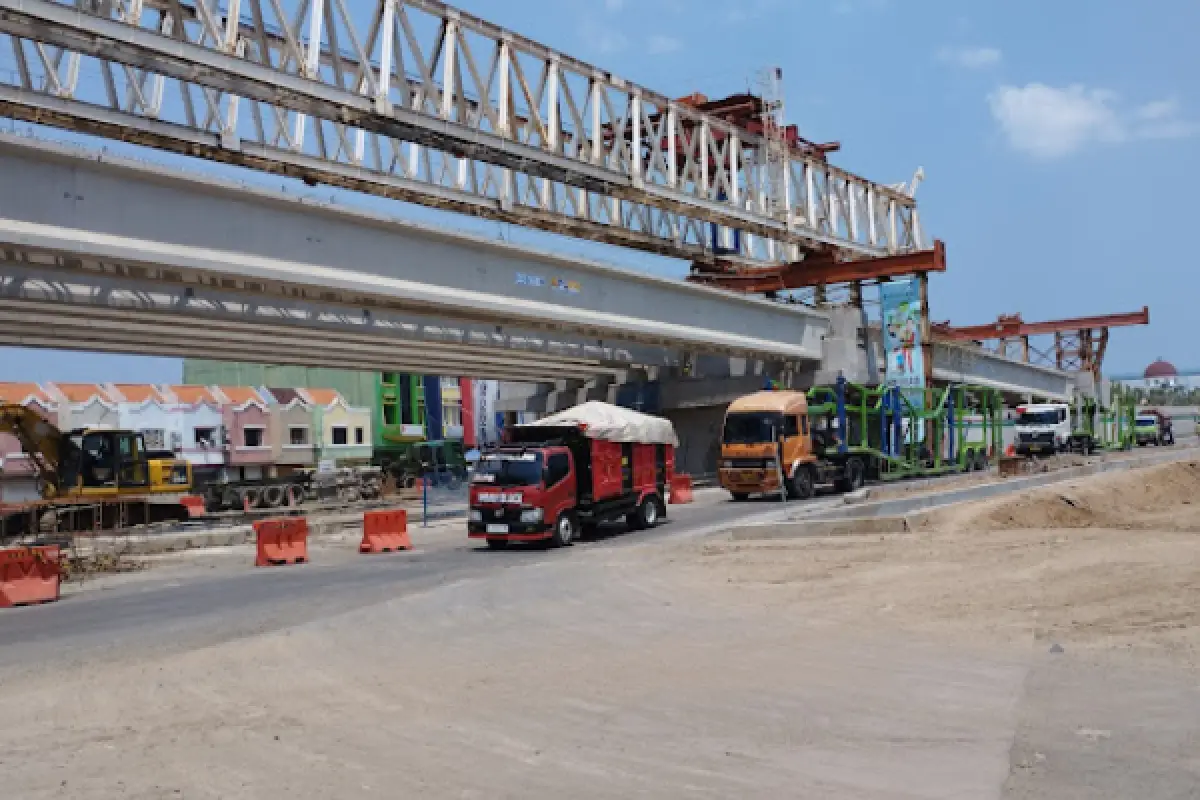 Flyover Madukoro di Jalan Arteri Yos Sudarso, Kota Semarang (Sumber : gmaps/astohar demak)