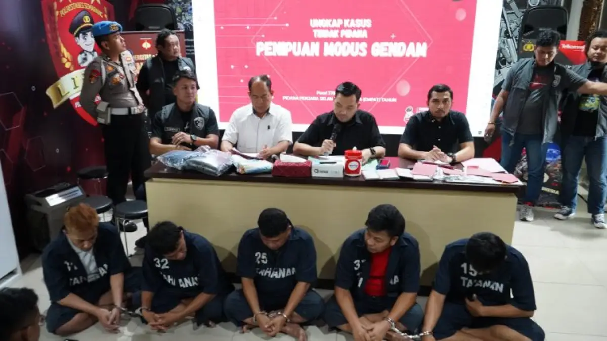 Komplotan Penipu perdaya korban Rp 110 juta, ngaku Kepala Dinas dan Turis Brunei. (Sumber : Polrestabes Semarang)