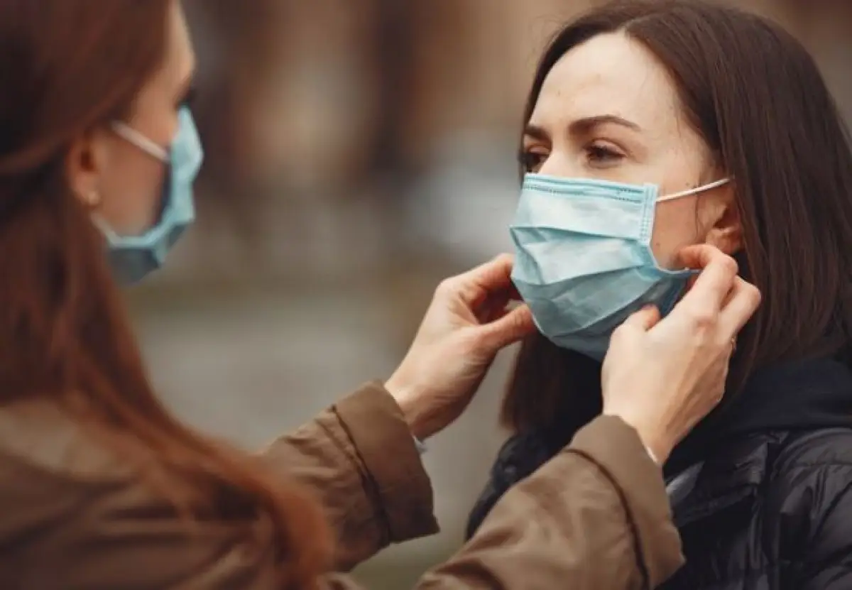 Usai Singapura, Kemenkes RI Sebut COVID-19 di Indonesia Juga Naik, Disebabkan Varian Baru EG.5 dan EG.2 (Sumber : Freepik/prostooleh)