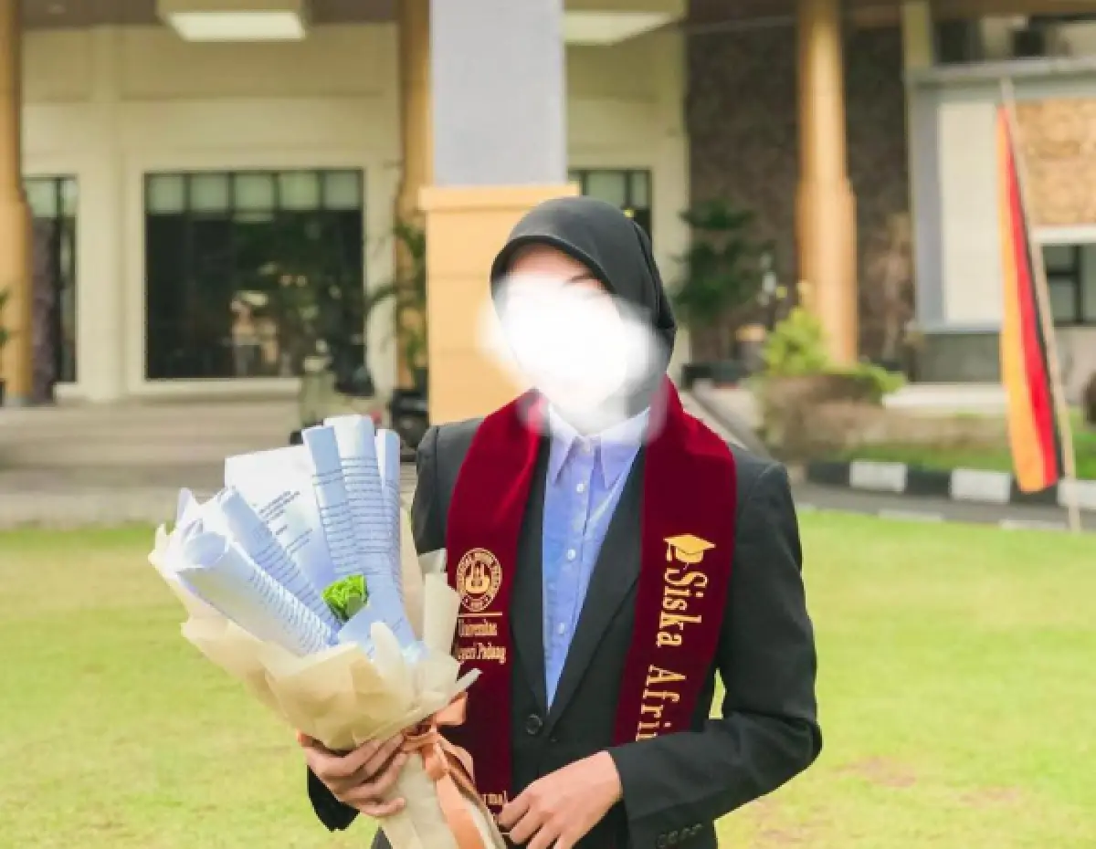 Siska Afrina, sosok korban erupsi Gunung Marapi yang terakhir ditemukan (Sumber : instagram @siskaafrinaa)