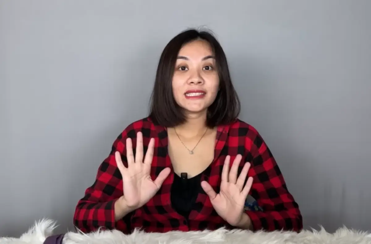 Cleopatra Djapri (Sumber : YouTube/Cleopatra Djapri)